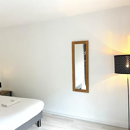 Apartment T2 *